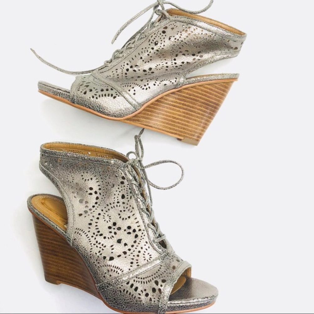 Fossil Metallic Cut Out Laser Cut Wedge Sandals